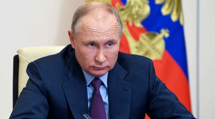“Lo digo sin ironía y sin bromas”: Putin admite temer por una tercera guerra mundial tras conflicto en Oriente Medio