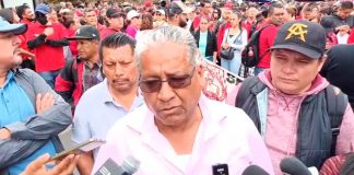 Más de 15 mil docentes marchan en la capital Michoacana: Poder de Base