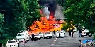 #VIDEOS | Hechos de violencia en Zitácuaro dejan 1 menor muerto y su madre herida; ciudadanos externan su hartazgo