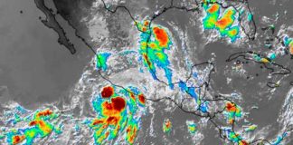 Flossie se desplaza hacia el noroeste, alejándose paulatinamente de las costas del occidente de México