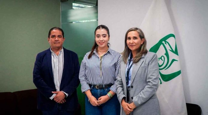 Va Yohana Mendoza por un Ario con servicios de salud dignos para todas y todos