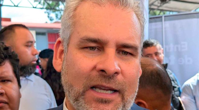 “Vamos a actuar sea quien sea” asegura Alfredo Ramírez Bedolla tras la detención de policías en Maravatío