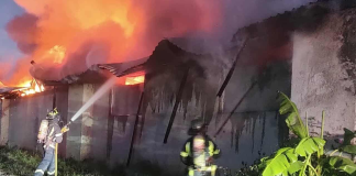 Arde bodega en la colonia Los Ejidos, al poniente de Morelia