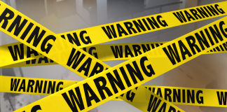 #VIDEO || Madre sienta a su hijo cerca de la ventana y el menor cae desde el piso 12, en Tamil Nadu, India