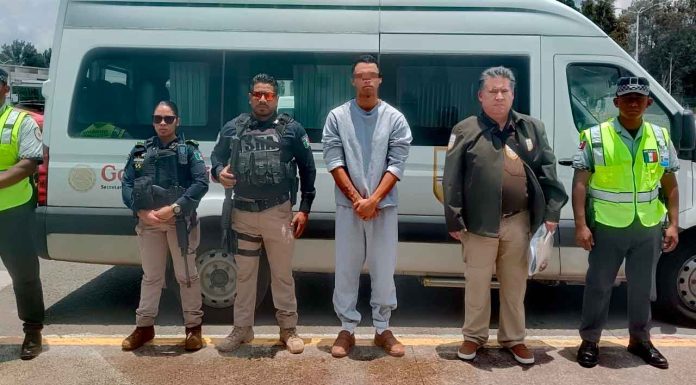 Policía Morelia colabora en detención y traslado de ciudadano estadounidense requerido por autoridades de E.U.