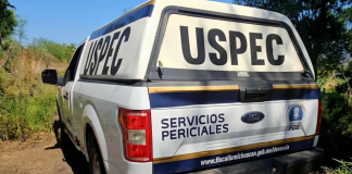 Localizan a dos masculinos asesinados en terracería de Coahuayana