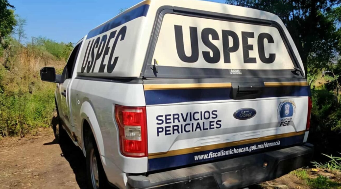 Localizan a dos masculinos asesinados en terracería de Coahuayana