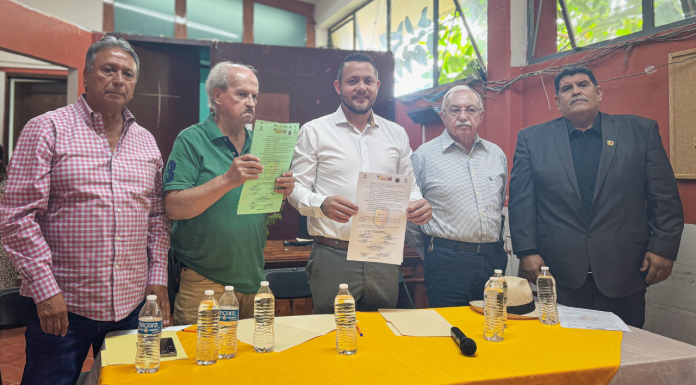 Jiquilpan firma compromiso ambiental con el Grupo G14 para construir un futuro más verde