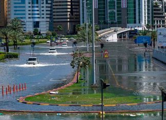 #VIDEO || ¡Ni Dubái se salva! Lluvias torrenciales sorprenden a la ciudad del desierto