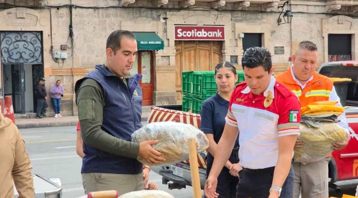 #VIDEO | Entregan equipo a bomberos voluntarios de municipios de Michoacán