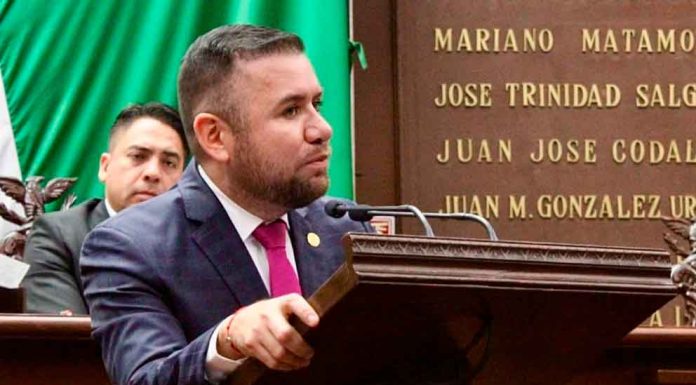 Relevo de la FGE, oportunidad para redignificar institución: Reyes Galindo