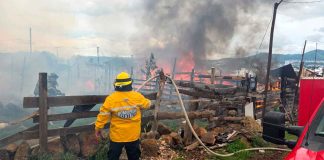 #Seguimiento | Tras la labores de los Bomberos, suman 7 viviendas afectadas en la colonia irregular El Polvorín, #Morelia