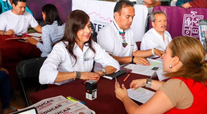 Asegura Gabriela Molina ser la 1er Secretaria de Educación de Michoacán en territorio