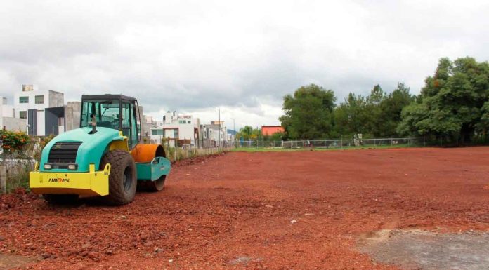 Gobierno de Alfonso Martínez avanza en rehabilitación de caminos rurales y mejora territorial