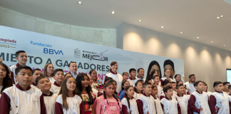 Reconoce SEE a ganadores de la olimpiada del conocimiento 2025, recibirán beca económi