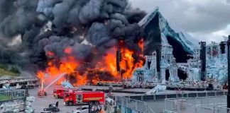 #VIDEO || Incendio en el Escenario Principal de Tomorrowland en Plenas Pruebas de Pirotecnia