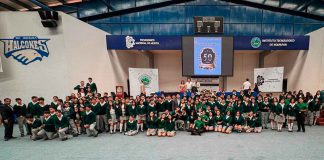 De alumno a padrino: Presidente Municipal de Jiquilpan celebra con egresados de la Secundaria República Española