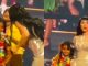 #VIDEO || Katy Perry alienta con orgullo a una niña mexicana durante su show en Los Ángeles 🇲🇽🗣️