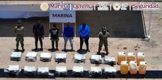 #VIDEO| En una operación marítima se aseguro más de media toneladas de cocaína, en las costas de Oaxaca.