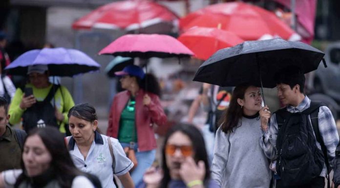 Monzón y calor extremo marcan el clima este lunes