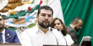 Octavio Ocampo celebra aprobación de dictamen que amplía atribuciones en favor de periodistas