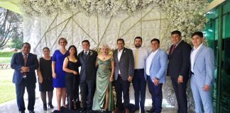 Octavio Ocampo reconoce labor de abogadas y abogados en Uruapan