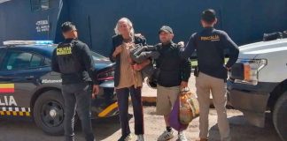 Policía Morelia traslada a FGE a hombre que fue golpeado