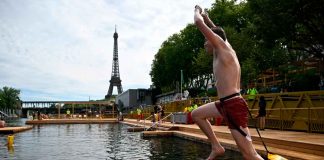 Del legado Olímpico al chapuzón ciudadano; París recupera el río Sena para bañistas