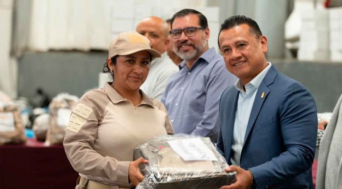 Entrega Gobierno de Michoacán uniformes a 44 rondas comunitarias de autogobiernos indígenas