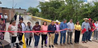 Inaugura presidente Víctor Vázquez obra de acceso en la comunidad de Villachuato