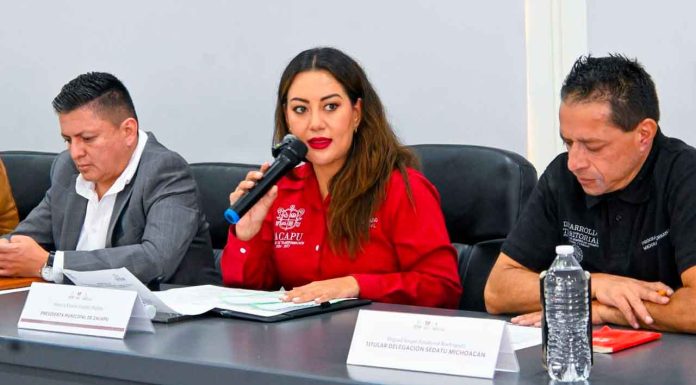 La alcaldesa Moni Valdez presidió la mesa técnica de trabajo del programa Vivienda Digna