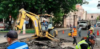 Por cuarta ocasión, reparan hundimientos en la avenida Morelos Norte