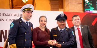 Tras rendir homenaje a bomberos, Giulianna Bugarini anuncia avances en una reforma histórica para dignificar su labor