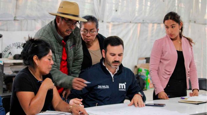 Yankel Benítez da seguimiento a obra de drenaje en la colonia Rubén Jaramillo