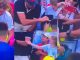 #VIRAL|| La estrella del tenis Kamil Majchrzak está buscando a un niño a quien un hombre adulto le arrebató una gorra durante el US Open.
