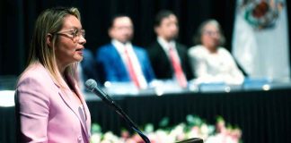 Yarabí Ávila insta a graduados de Arquitectura a defender la igualdad de oportunidades y luchar contra la discriminación de género