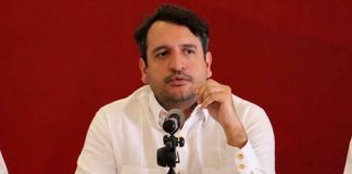 Viaje a Japón desata polémica; Andy López Beltrán denuncia espionaje