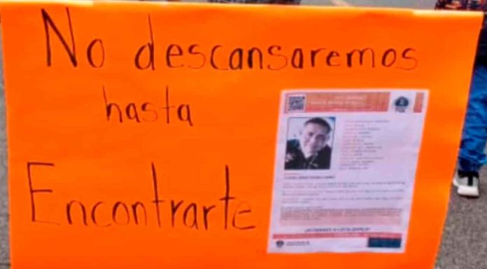 Personas bloquean la Quiroga-Tzurumútaro; exigen la aparición de un habitante de Tzintzuntzan