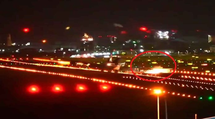 #VIDEO || Avión de carga de UPS genera chispas al aterrizar en Taoyuan debido a efectos del tifón Podul