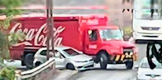 Se registran 2 accidentes vehiculares en el anillo periférico de Morelia; hay una mujer lastimada