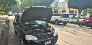 Se registra choque entre auto y moto en el Centro Histórico de Morelia