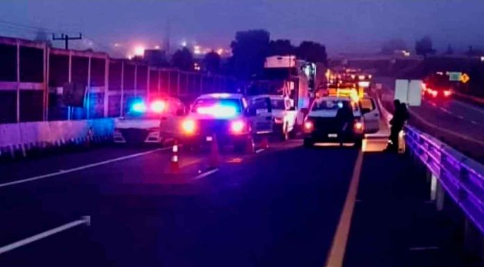 Hombre fallece arrollado por vehículos en la autopista Siglo XXI, en la región de Pátzcuaro
