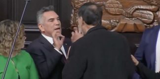 #VIDEO | Componen corrido a Alito Moreno tras enfrentamiento con Noroña