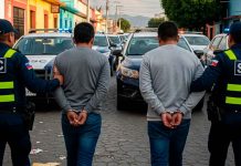 #EnMéxico: Intentan defender a su hermana menor de presunto acoso y son atacados a balazos; uno murió