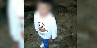 Entre porras y globos blancos despiden a Fernandito, menor asesinado por una deuda de mil pesos