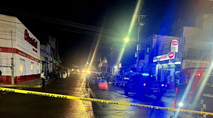 Combiero es baleado en la vía pública de la colonia Manantiales, en Morelia