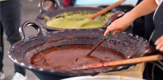 Cierra con éxito la 18va Feria del Mole en Santa María