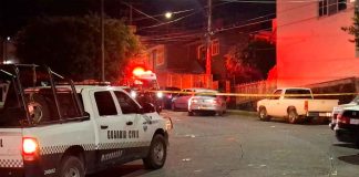 Moto-s1car10s persiguen y m4t4n a un automovilista, en la colonia Infonavit Balcones