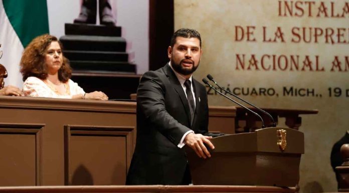 En representación del Congreso, Octavio Ocampo llama a la unidad y a la construcción de un Michoacán con paz y justicia