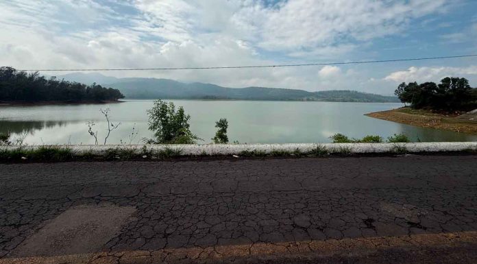 Conagua inicia operaciones para desfogue preventivo en dos presas ubicadas en el estado de Michoacán